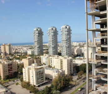 עיצוב דירת יוקרה, מבט מהמרפסת, מגדלי U, עיצוב פנים ופנג שואי, ענבל קרקו