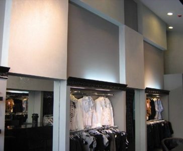 עיצוב חנות לבגדי נשים, חללי התצוגה, ענבל קרקו עיצוב פנים ופנג שואי