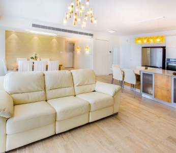 עיצוב דירת קבלן ברחובות, מבט מכיוון הסלון, עיצוב פנים ופנג שואי, ענבל קרקו