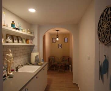 עיצוב קליניקה, הכניסה לקליניקה, ענבל קרקו עיצוב פנים ופנג שואי