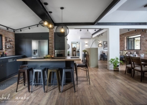 תכנון ועיצוב פנים של בית בצופית,מטבח מבט צד, ענבל קרקו עיצוב פנים ופנג שואי